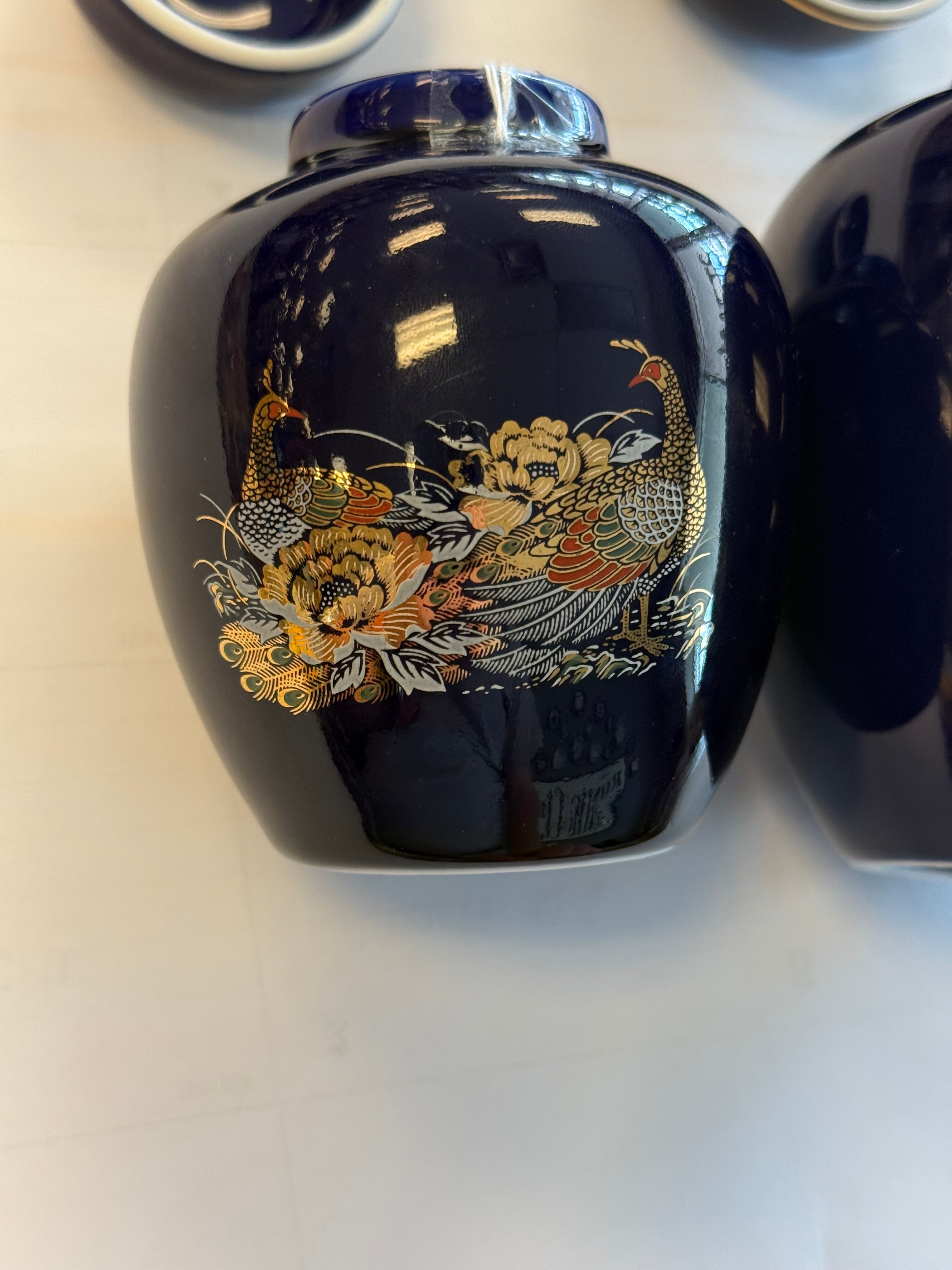 Japanese Cobalt Blue Lidded Ginger Jar Set