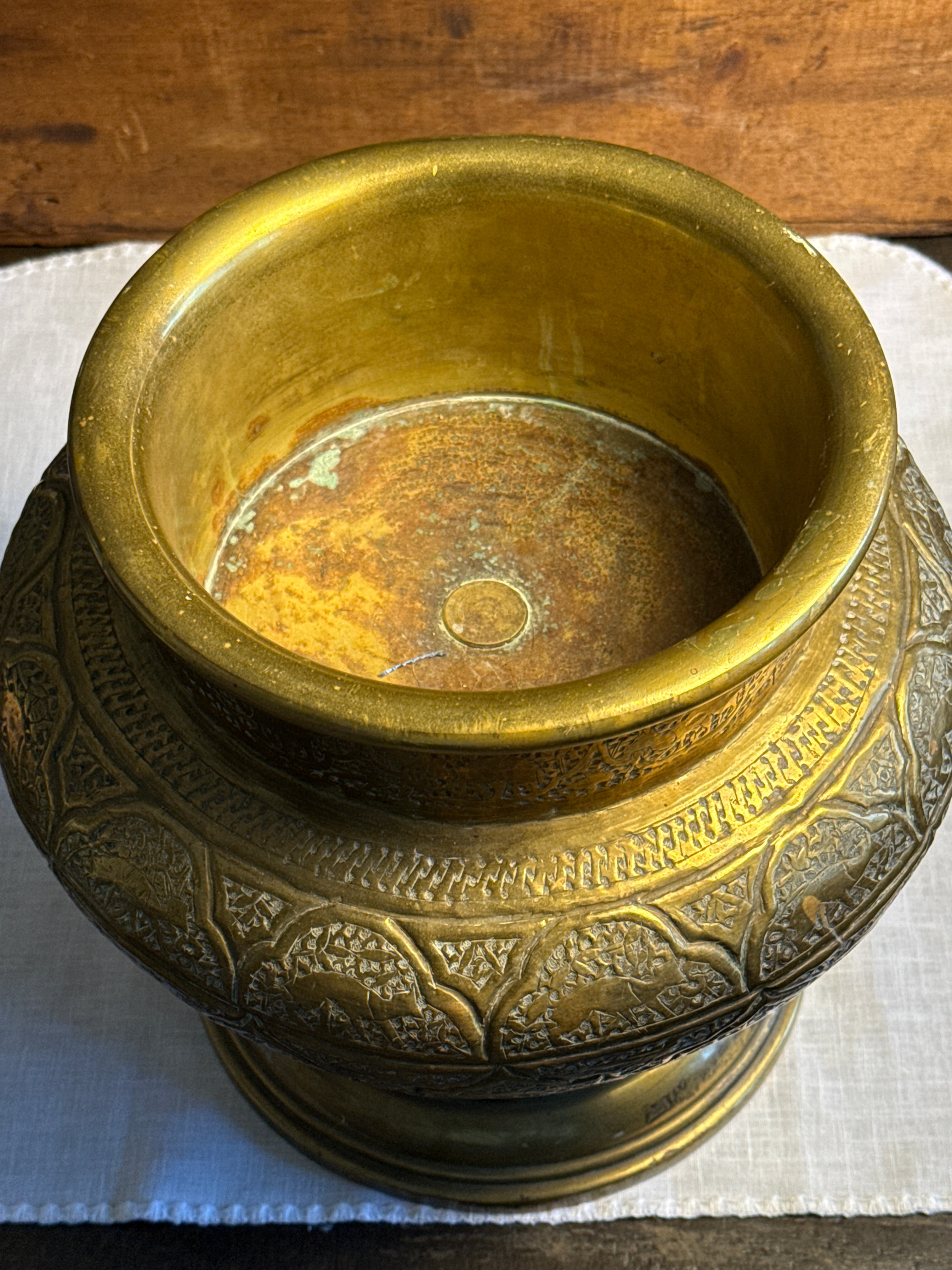 “Ghalam-Zani” Brass Riser ￼