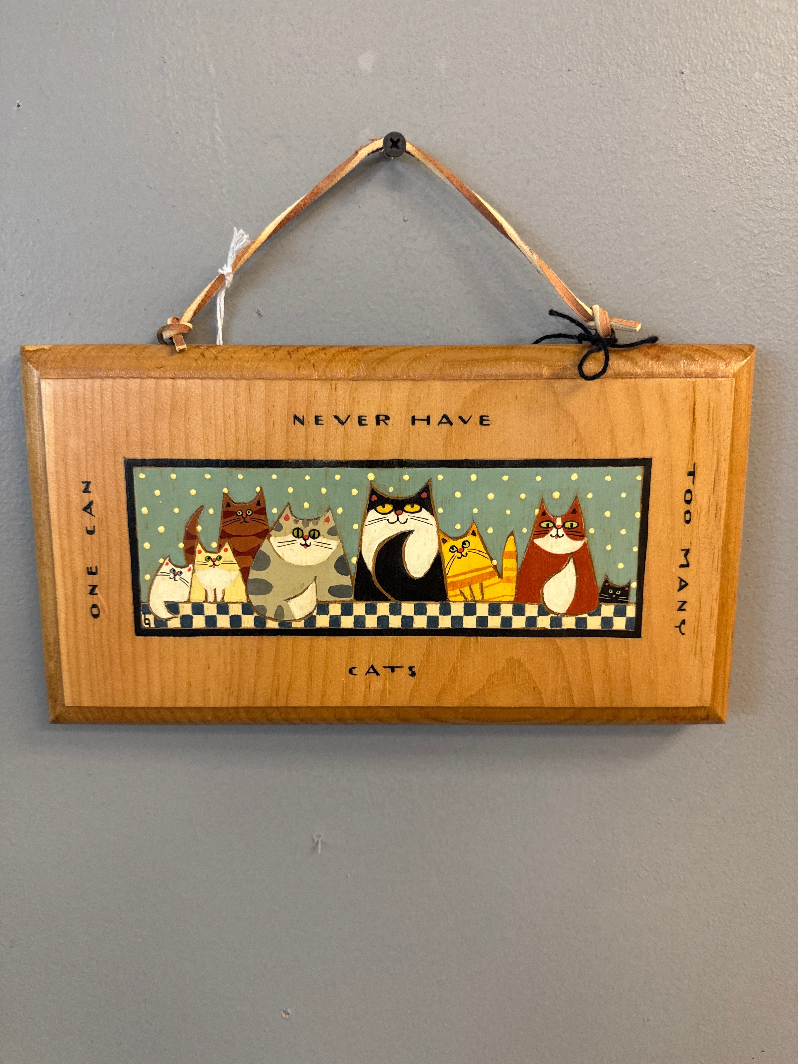 One can never have too many cats on hand decor art