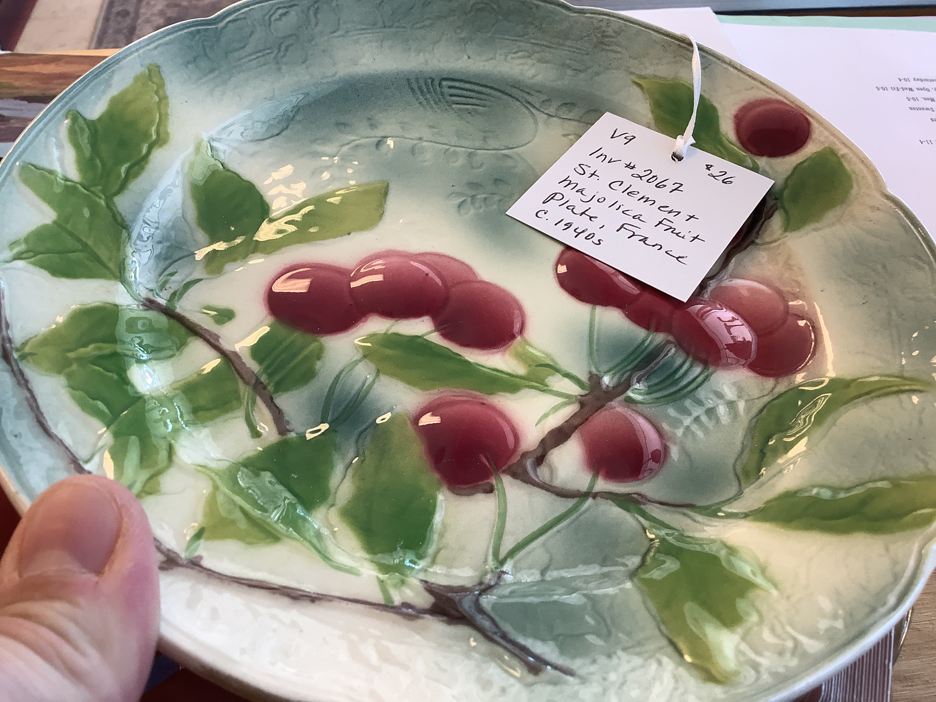 #1104, 2066, 2068, 2067, 1103 majollica 5 plates