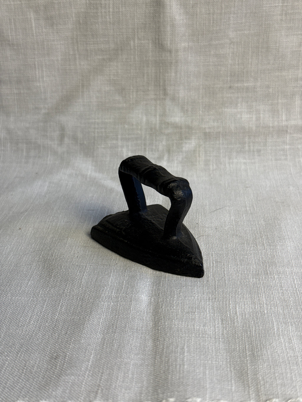 Small Decorative Child’s Sad Iron 5