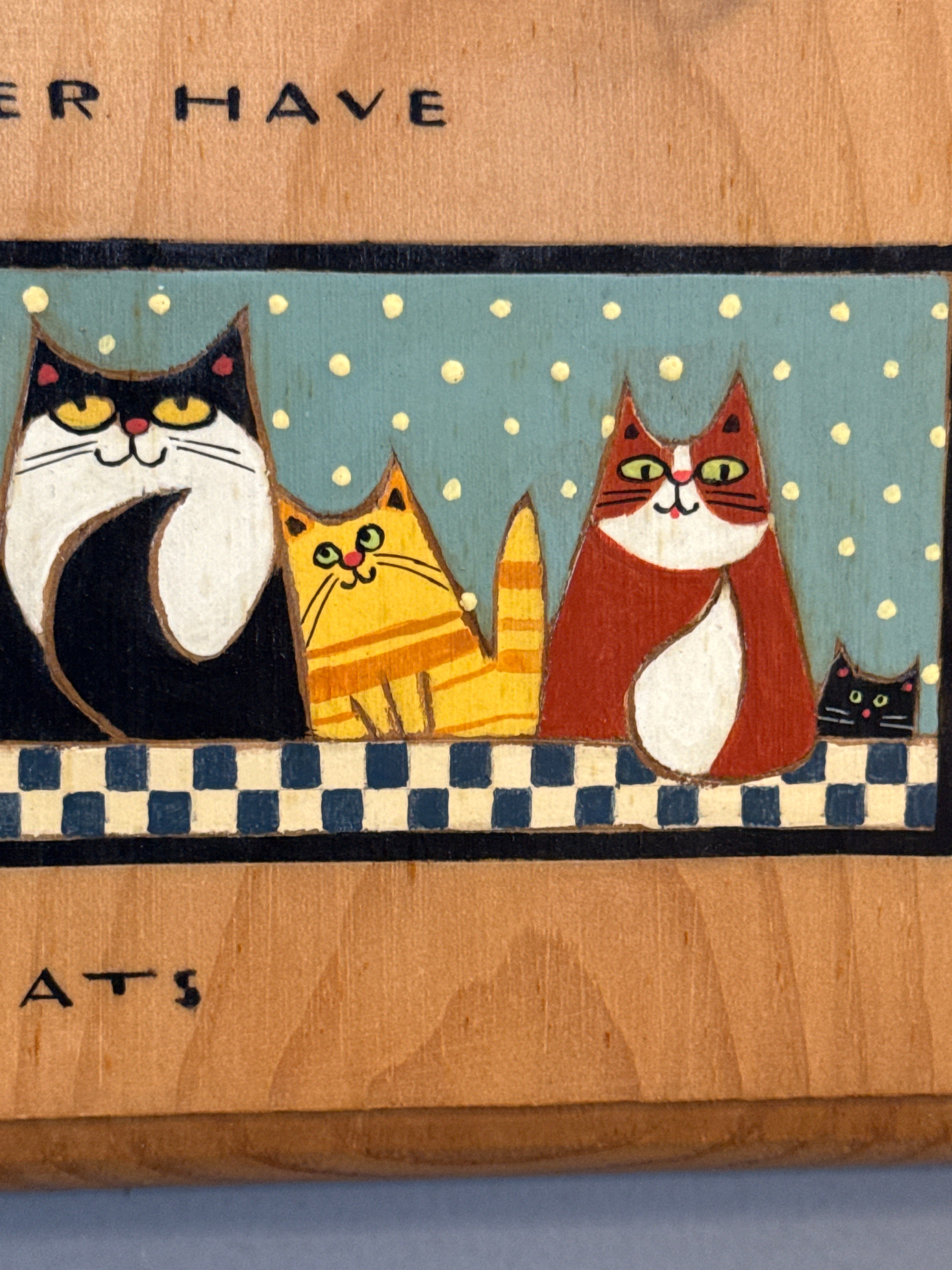 One can never have too many cats on hand decor art