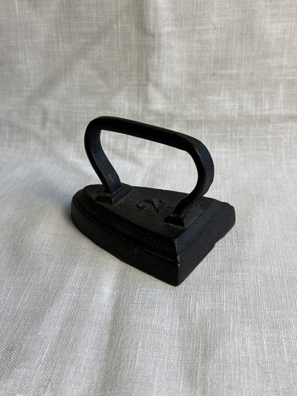 Small Decorative Child’s Sad Iron 4