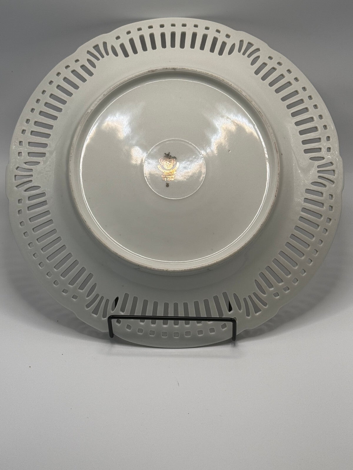 Vintage WWII US Zone 8 Schwarzenhammer Bavaria Pierced Floral 10.5" Plate