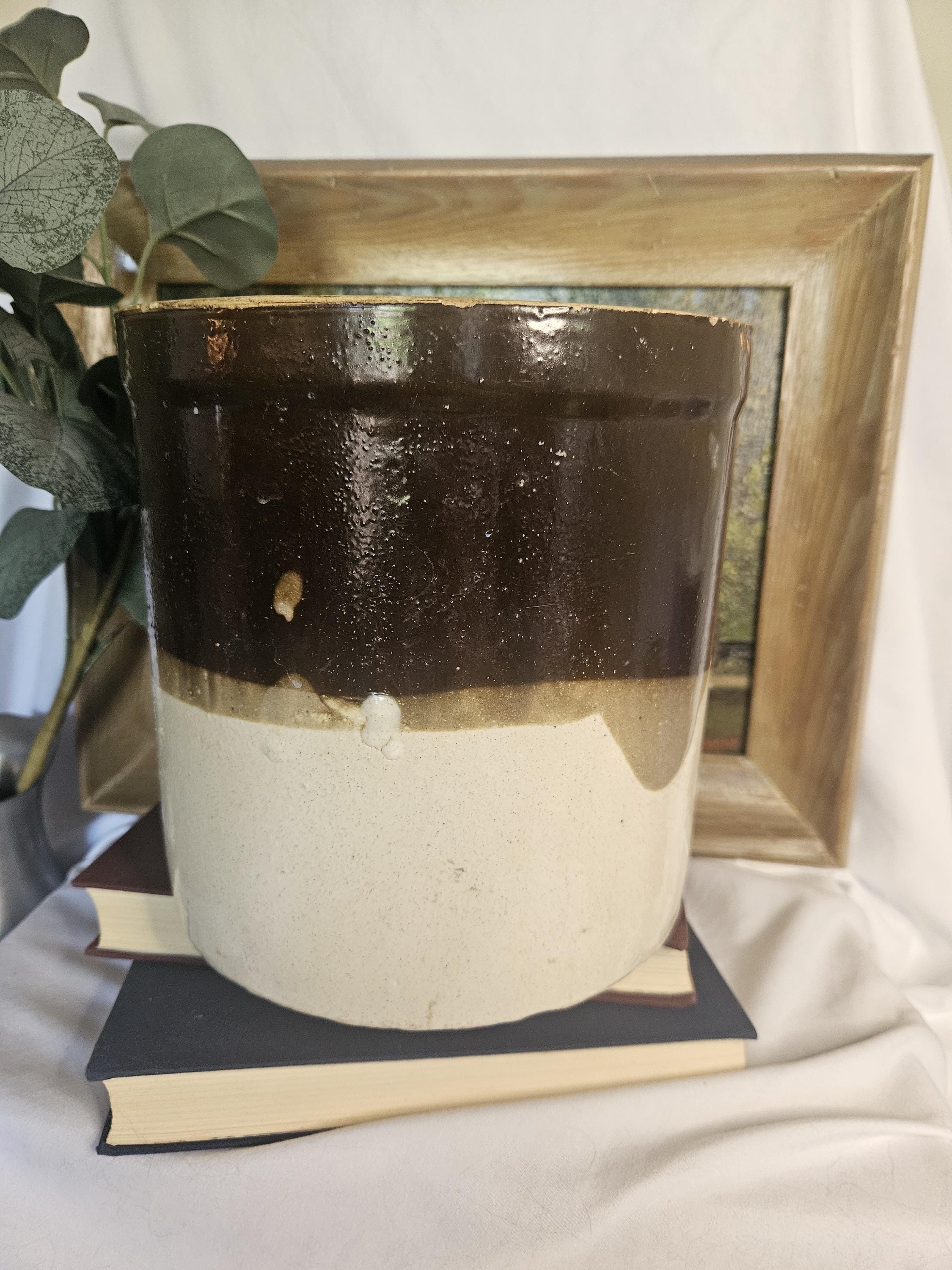 Antique 1 Gallon Stoneware Crock - Farmhouse decor - Food Safe
